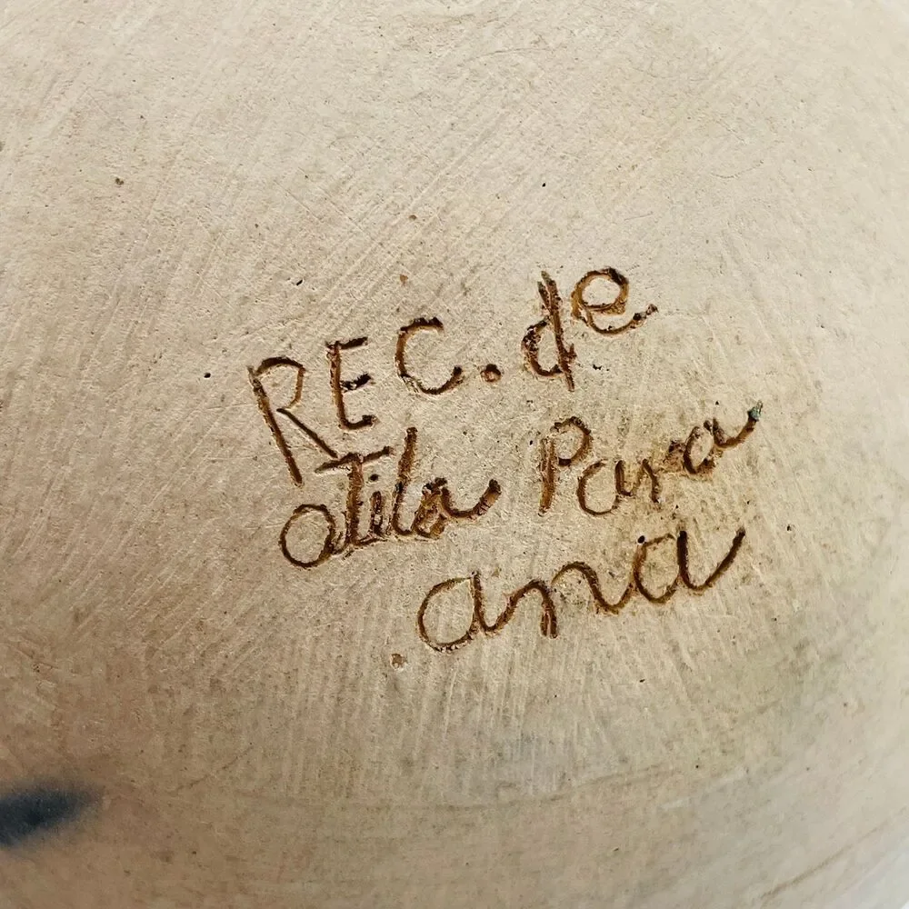 Hand Crafted Native Mexican Round Bottomed Jar Pot Signed REC. de Atila